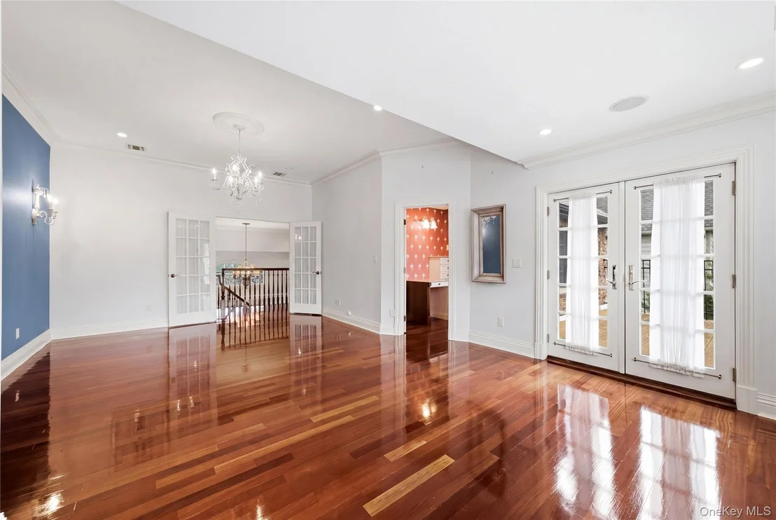 Photo of 6 Sunhill Road