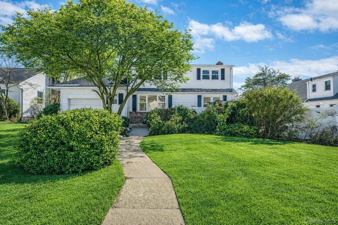 Photo of 420 Devonshire Road