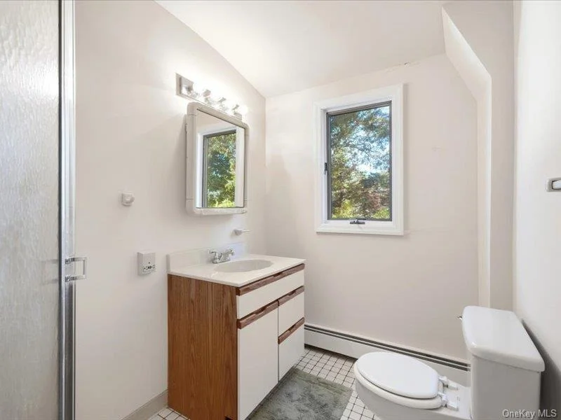 Photo of 79 Beecher Road