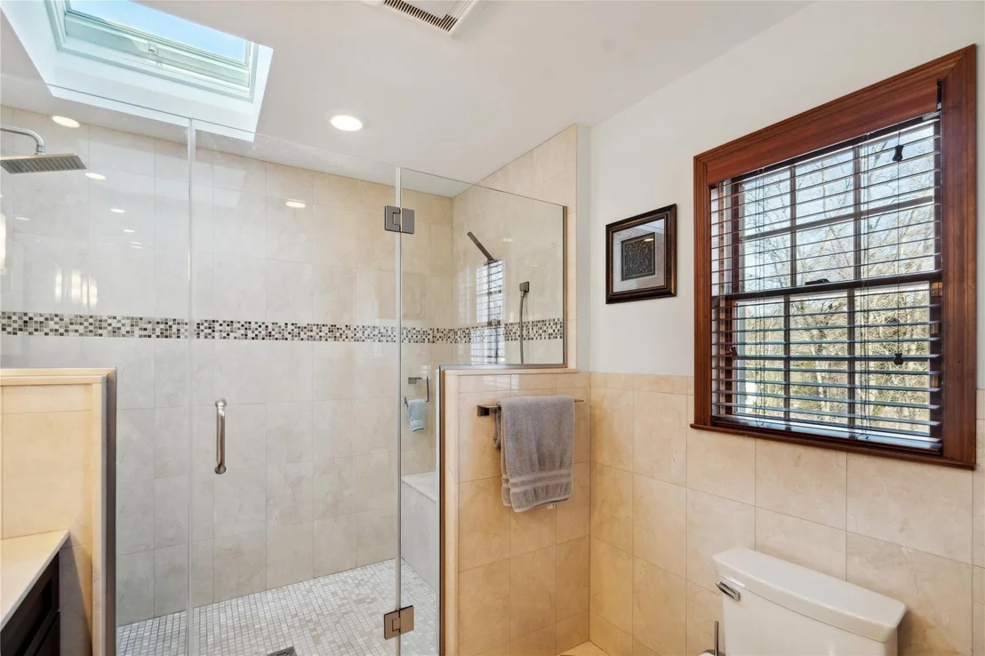 Photo of 45 Sunhill Road