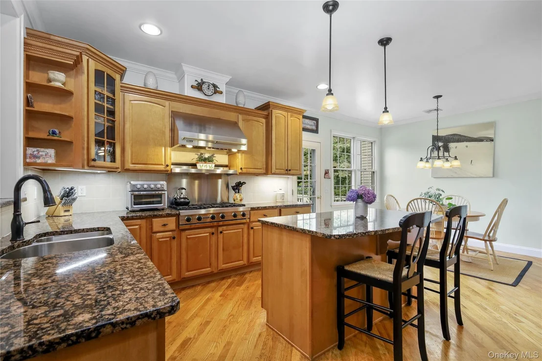 Photo of 20 Parkview Circle