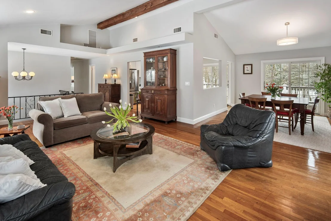 Photo of 24 Greenbriar Drive