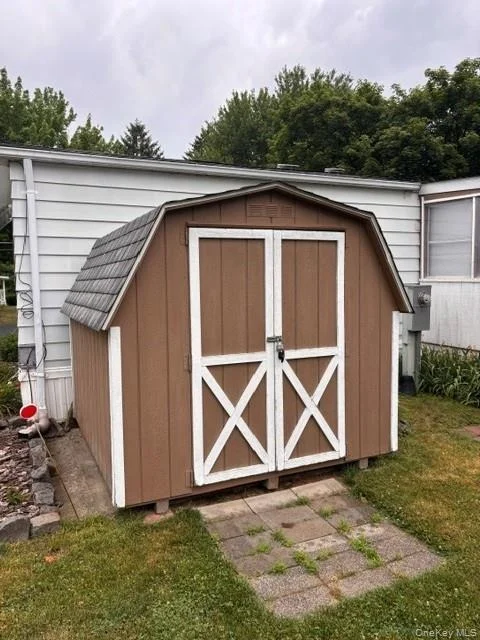 Photo of Unit LOT36 at 1040 Violet Ave