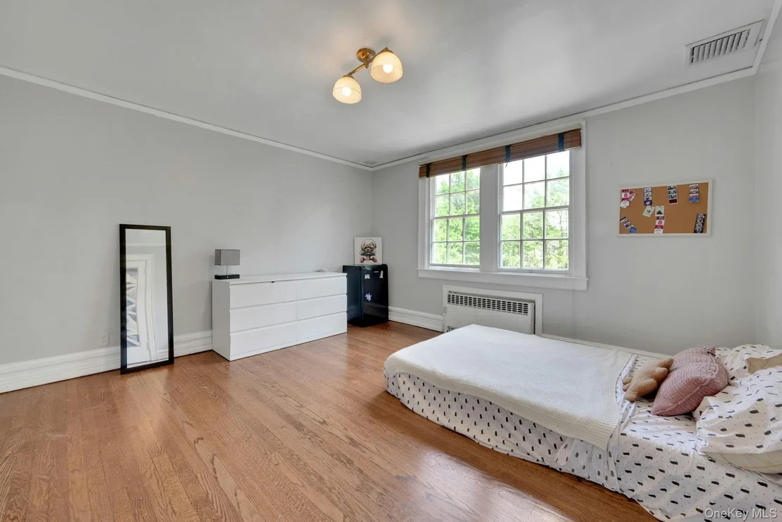 Photo of 514 Esplanade