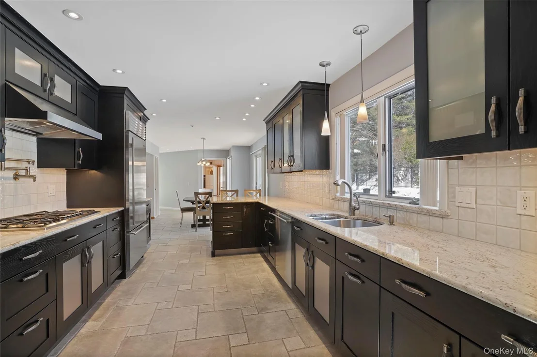 Photo of 130 Bramblebrook Road