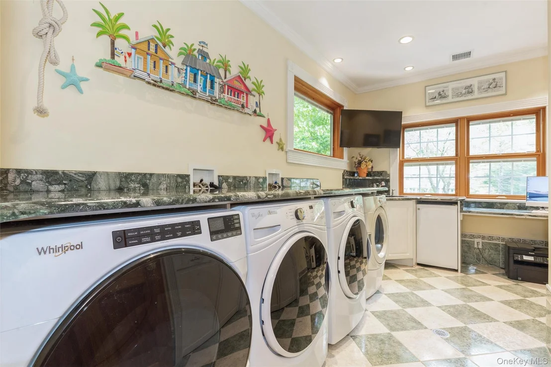 Photo of 48 River Heights Drive