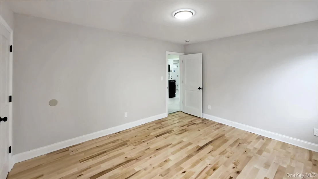 Photo of 138 Windsor Parkway