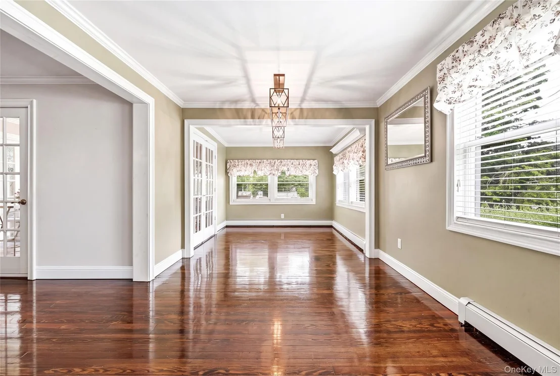 Photo of 414 Potter Boulevard