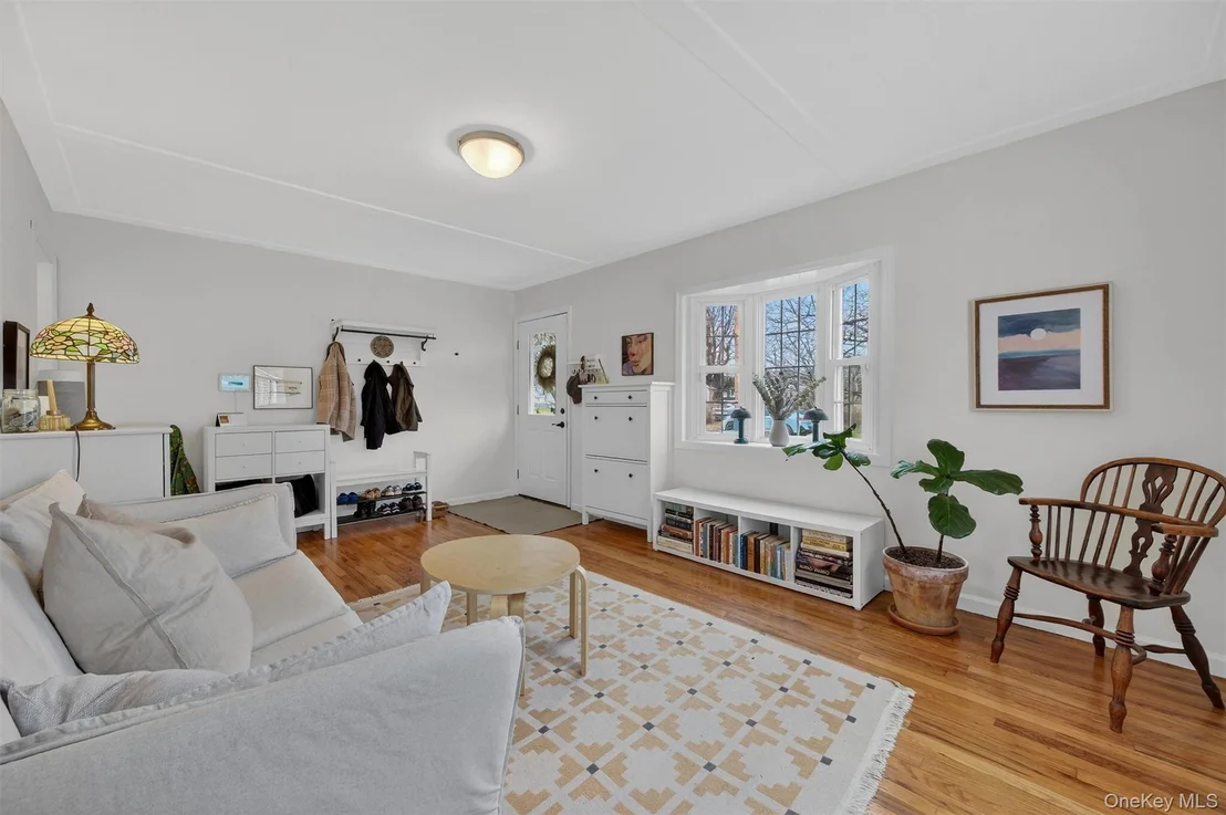 Photo of 114 Chestnut Drive