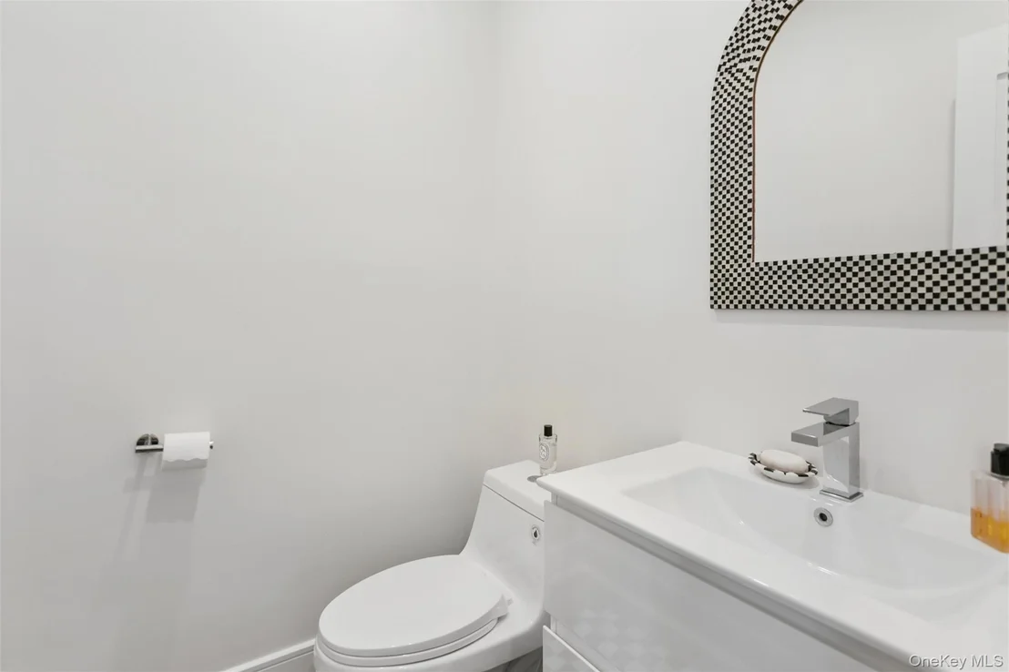 Photo of 169 Mott Street