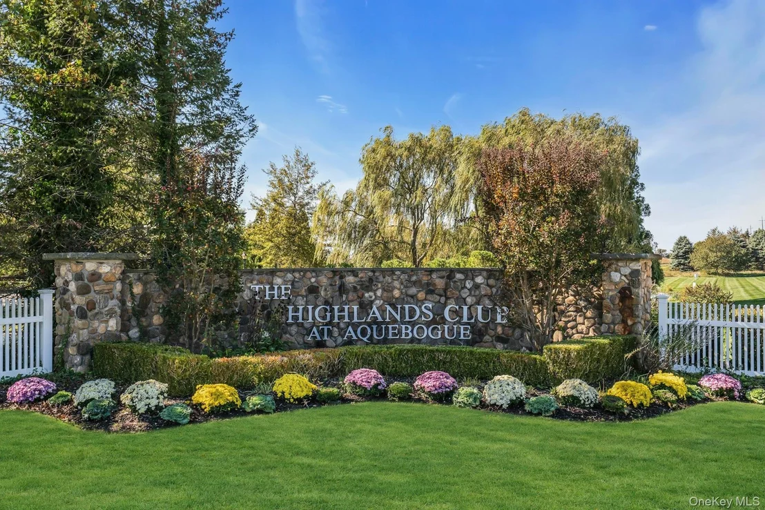 Photo of 420 Stonecrop Road
