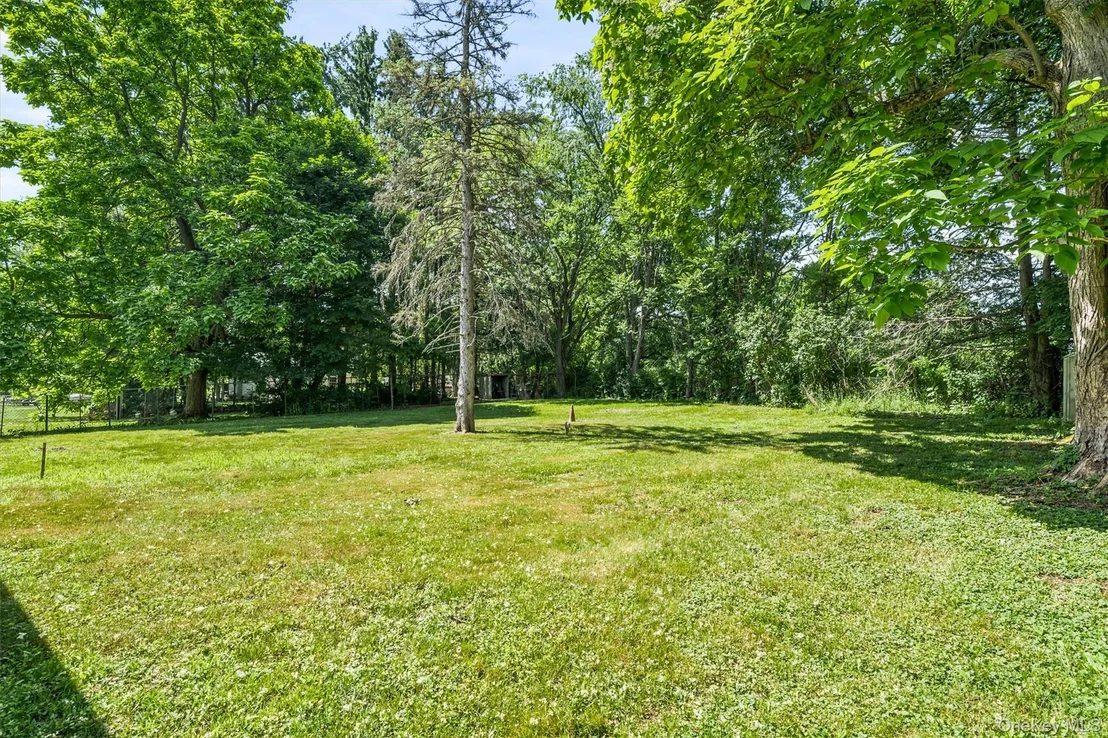 Photo of 25 Ferrara Drive
