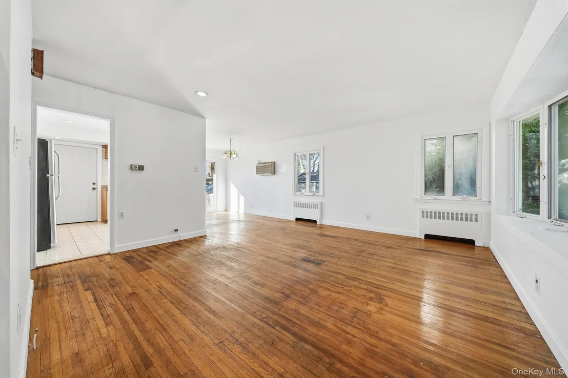 Photo of 88 Meyer Avenue