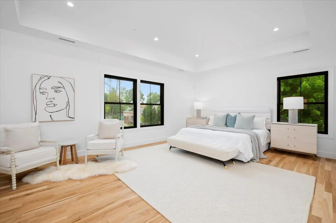 Photo of 12 Fairway Avenue