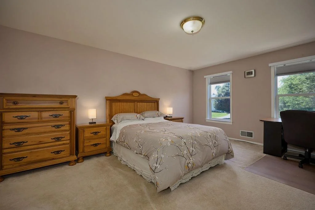 Photo of 106 Moonlight Drive