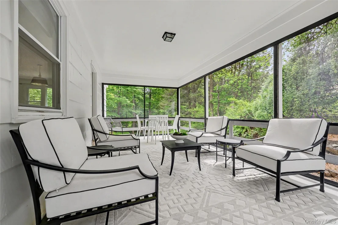 Photo of 28 Valley View Road