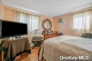 Photo of 320 Commack Road