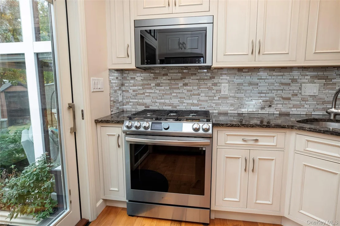 Photo of 53 Glen Avenue