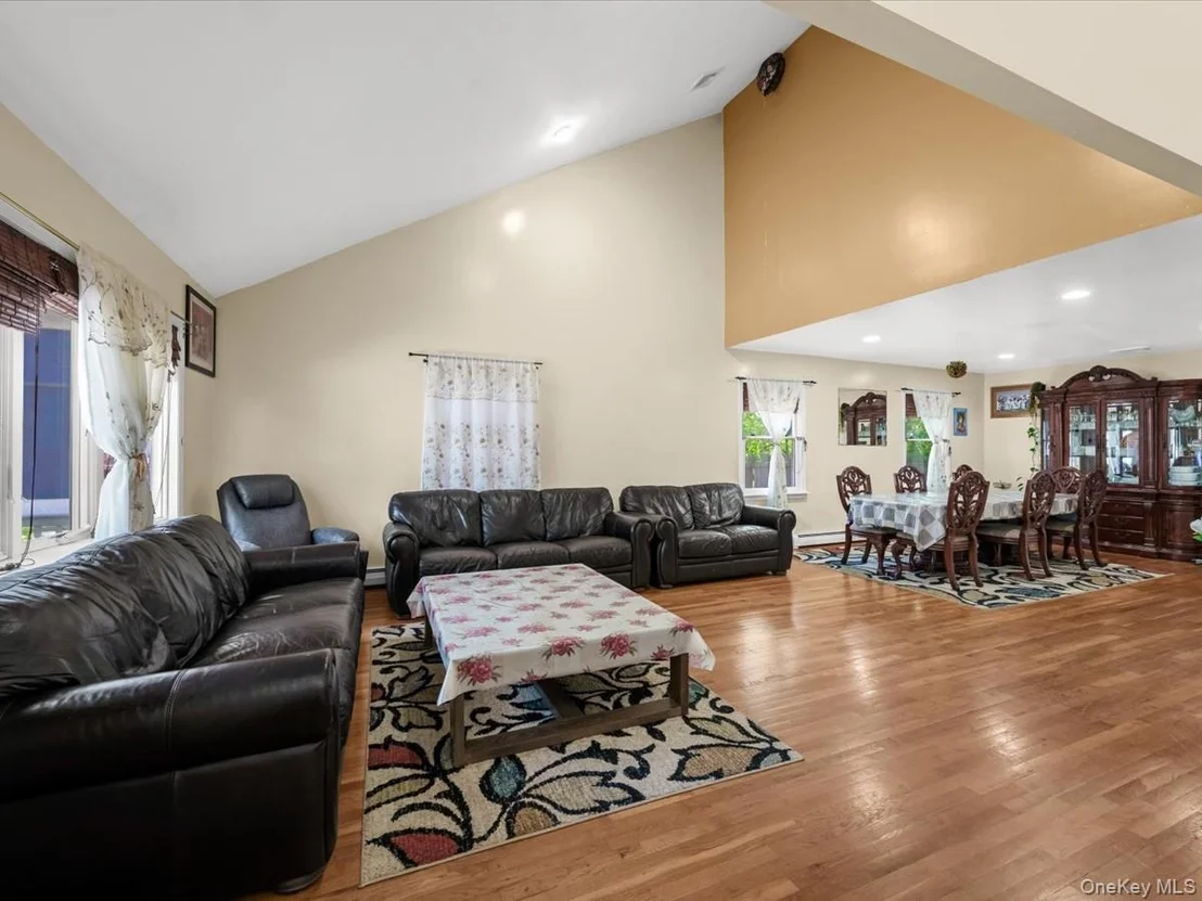 Photo of 51 Atlantic Avenue