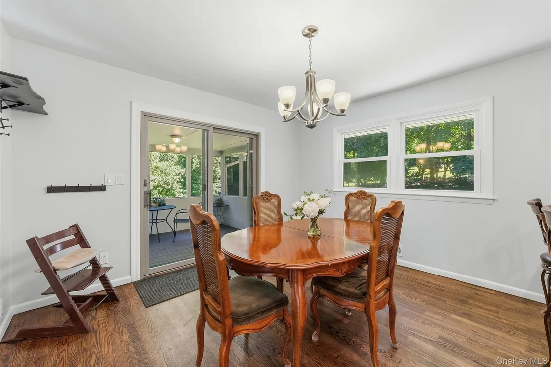 Photo of 124 Cedar Lane