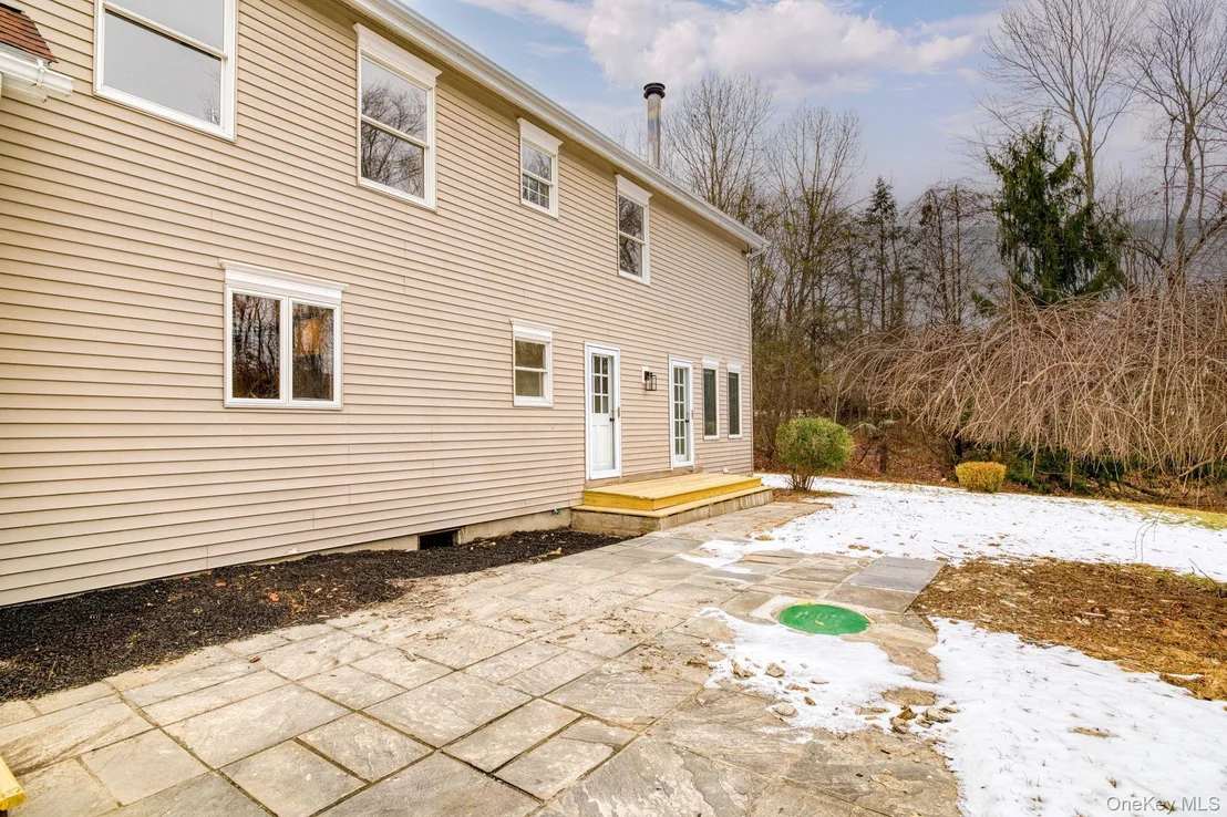 Photo of 24 Deer Run Road