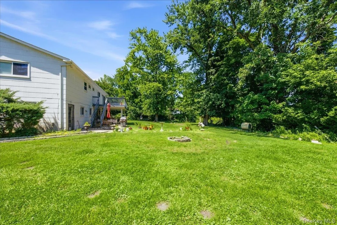 Photo of 785 Sequoia Drive