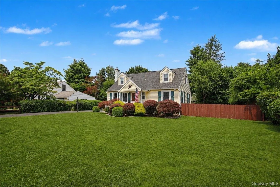 Photo of 9 Mansion Drive