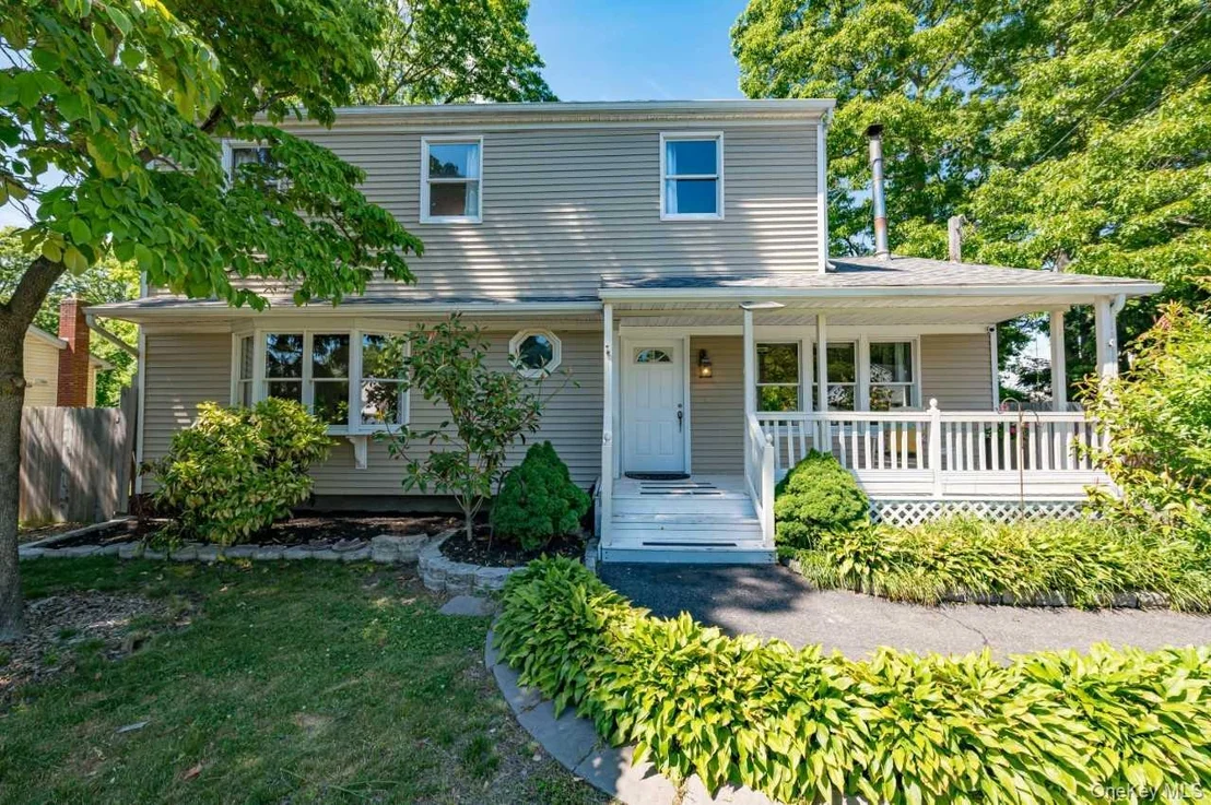Photo of 69 Bedford Avenue