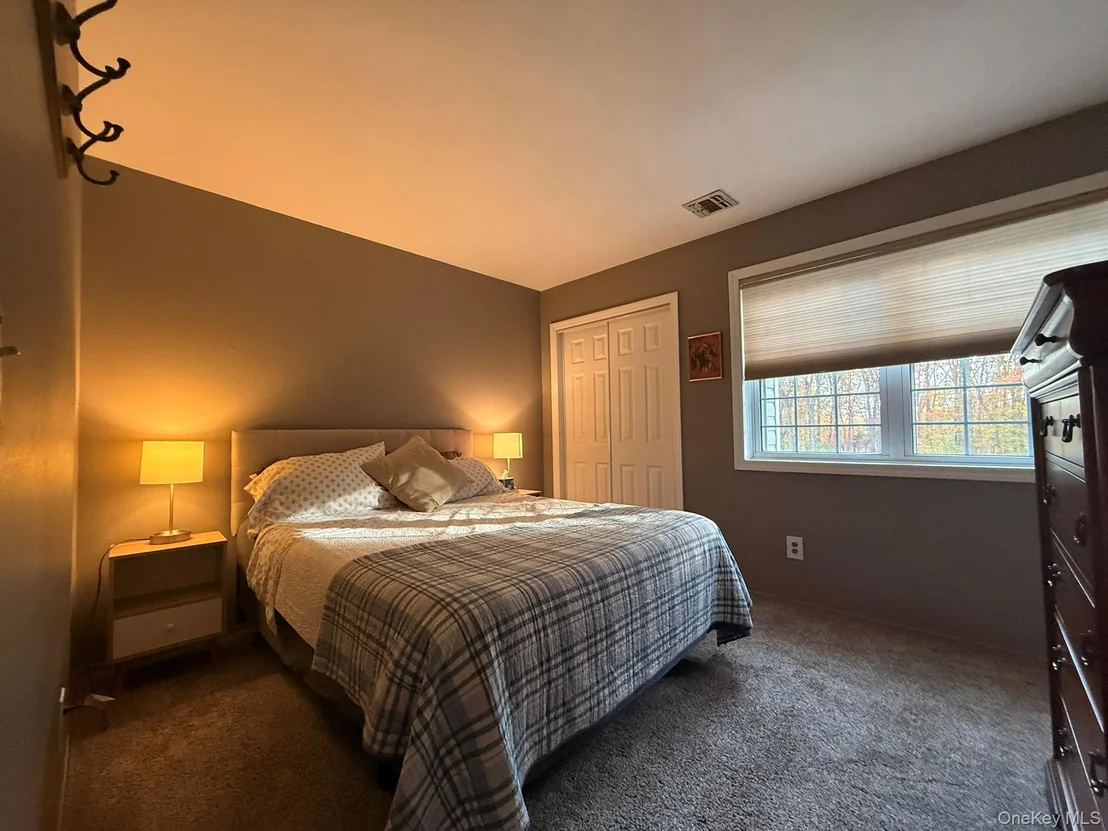 Photo of 40 Winnecomac Circle