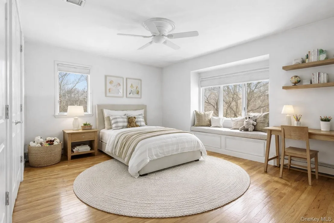 Photo of 2 Sutton Place