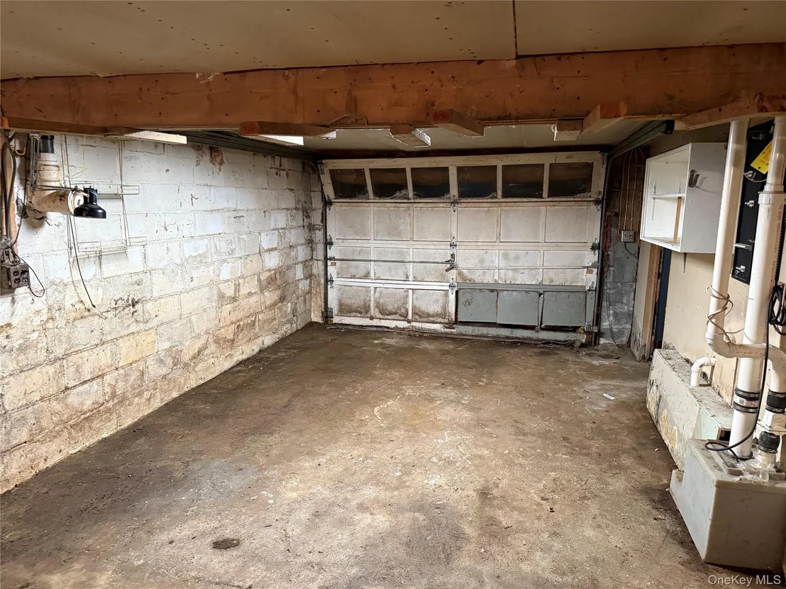 Photo of 11 Beekman Drive