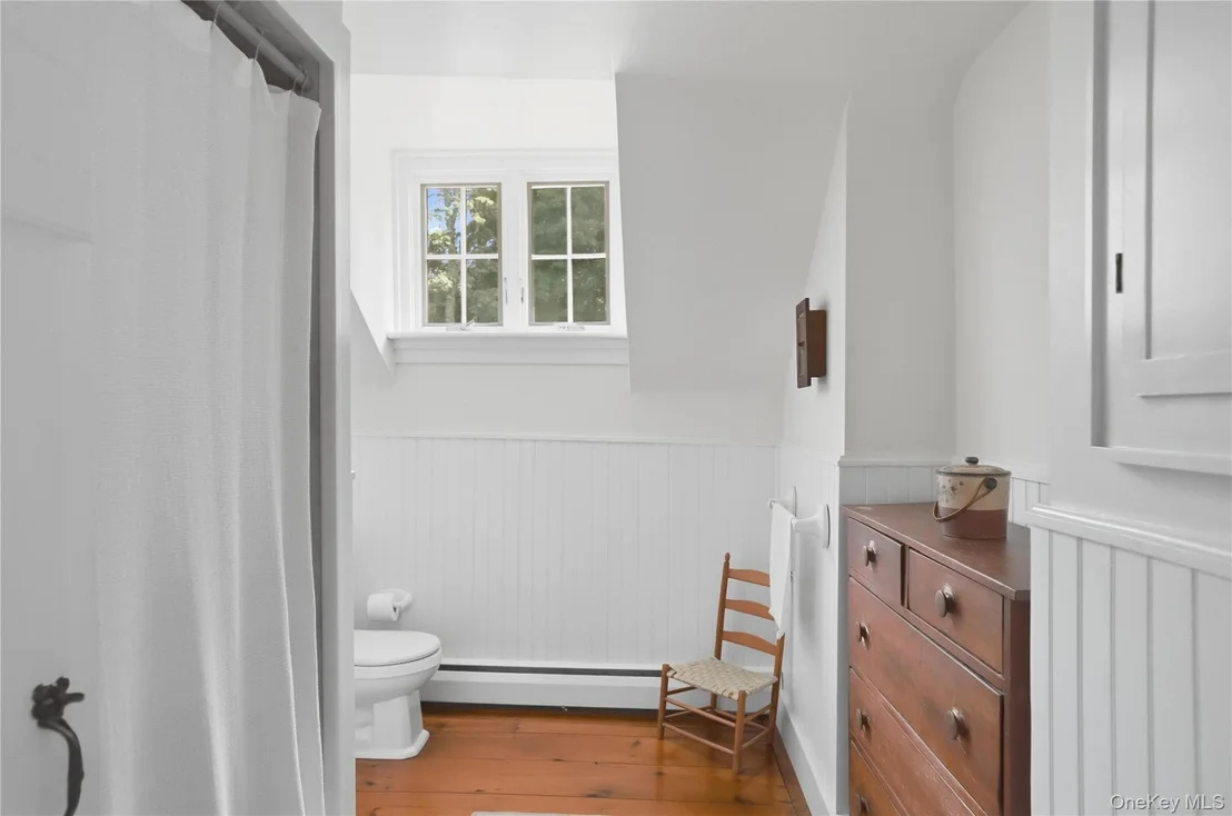 Photo of 809 Traver Road