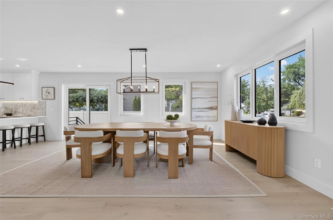 Photo of 2 Lee Place