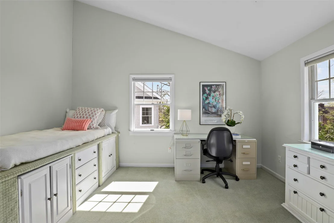 Photo of 7 Drake Avenue