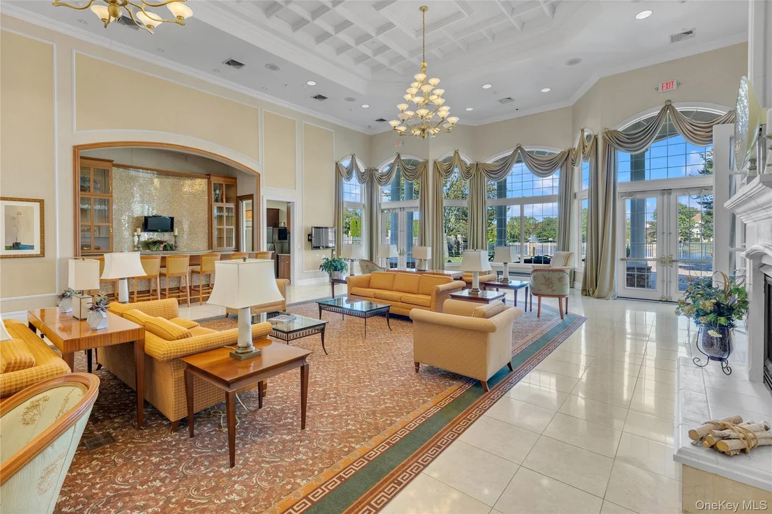 Photo of 39 Hamlet Woods Drive