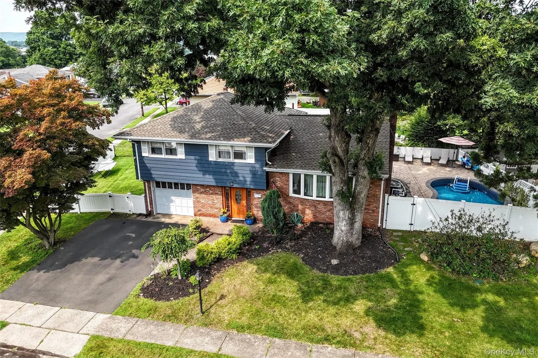 Photo of 3 Forest Knoll Drive