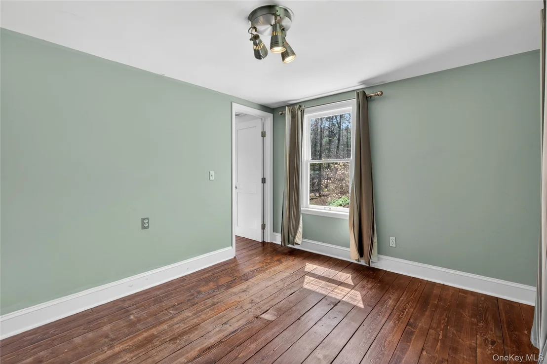 Photo of 1063 Sawkill Road