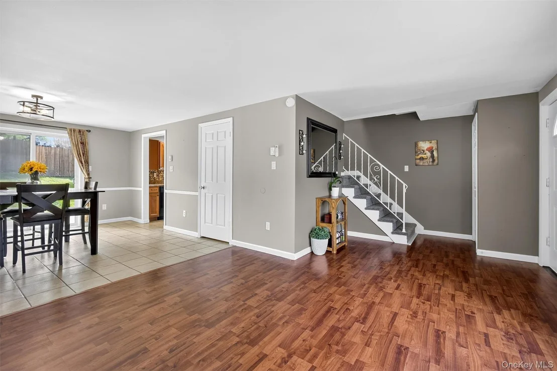 Photo of 336 Hudson Avenue