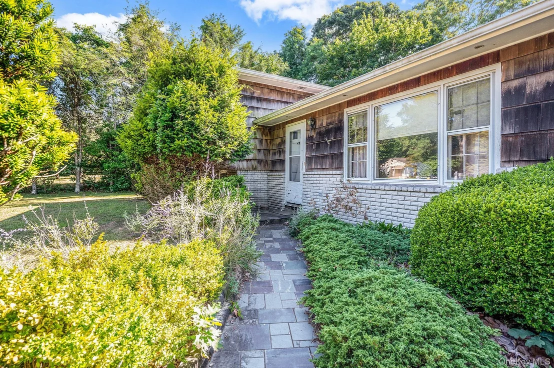 Photo of 11 Easterly Road