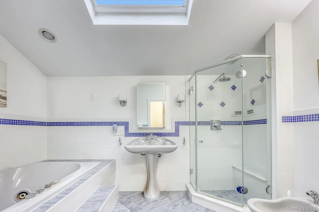 Photo of 10 Longbow Road