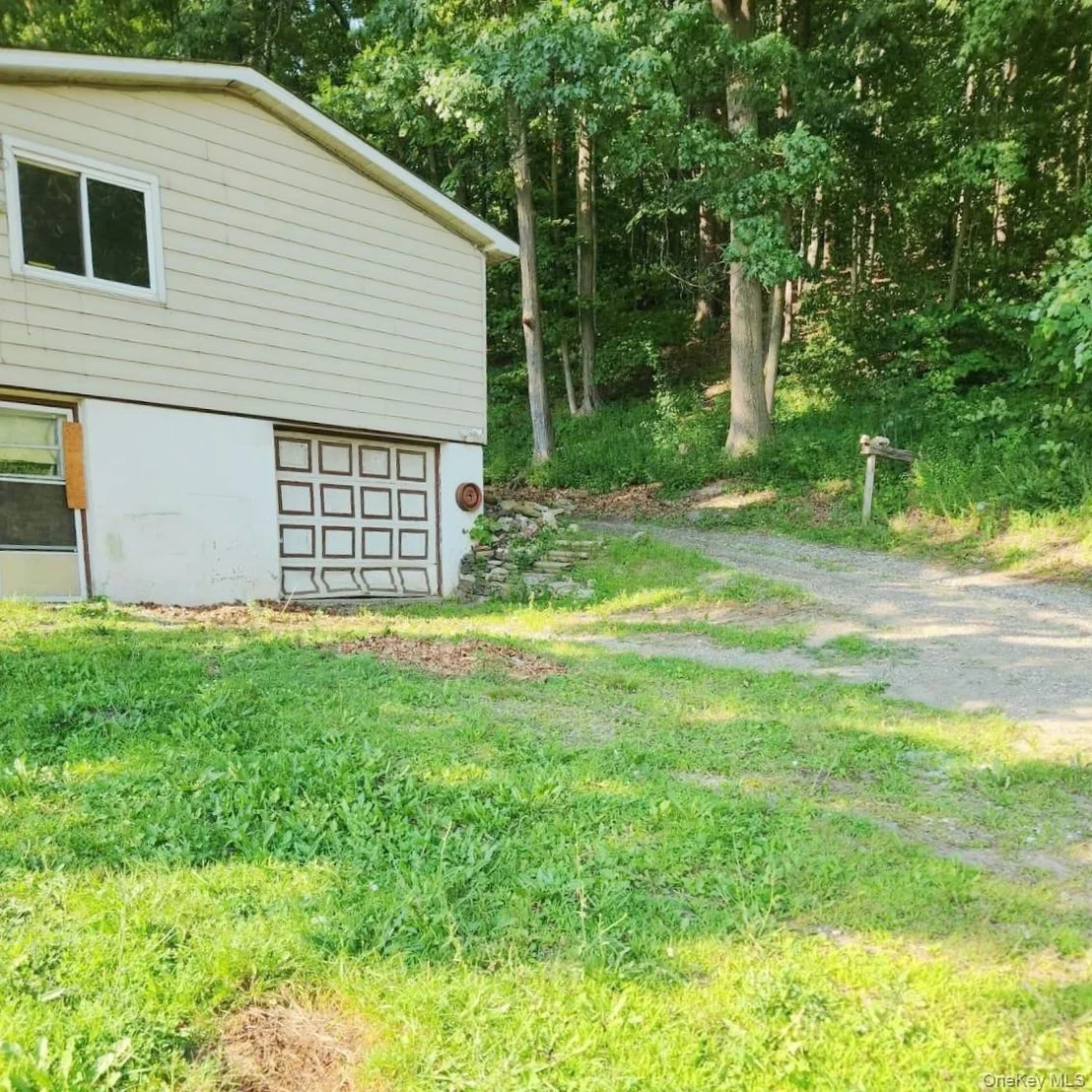 Photo of 152 Cooper Road