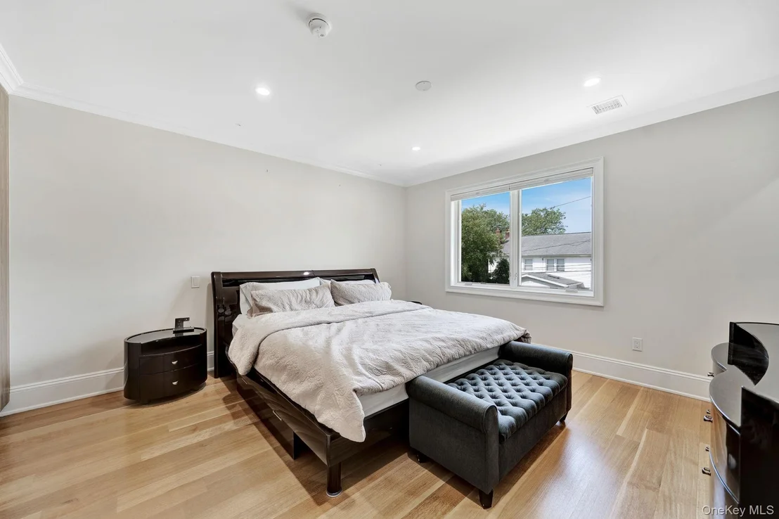 Photo of 783 Oakleigh Road