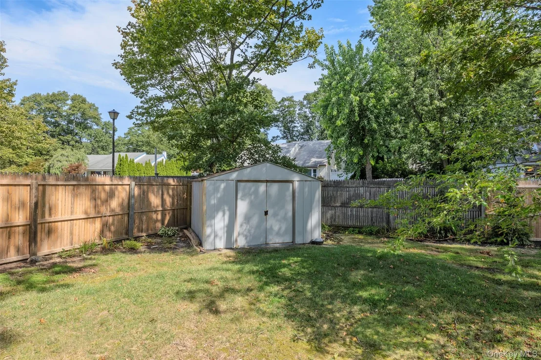 Photo of 24 Yosemite Lane
