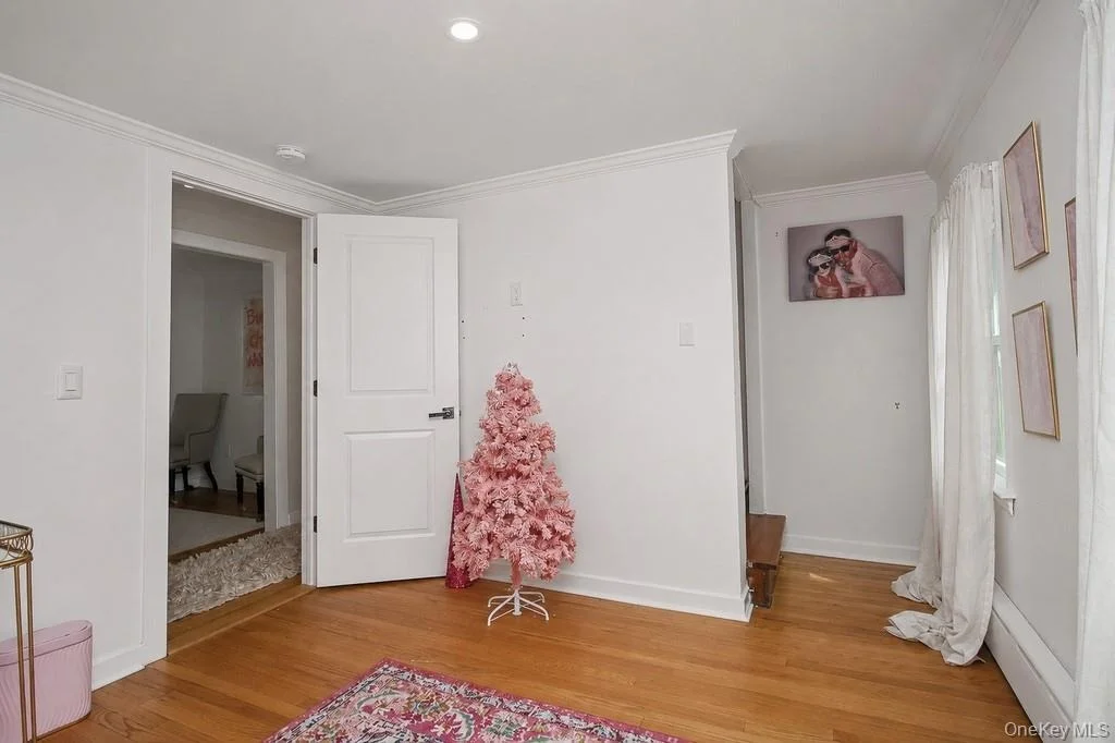 Photo of 139 8th Street