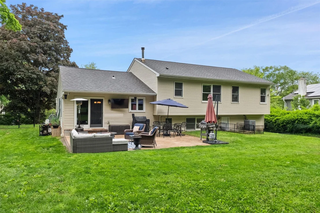 Photo of 3 Westview Drive