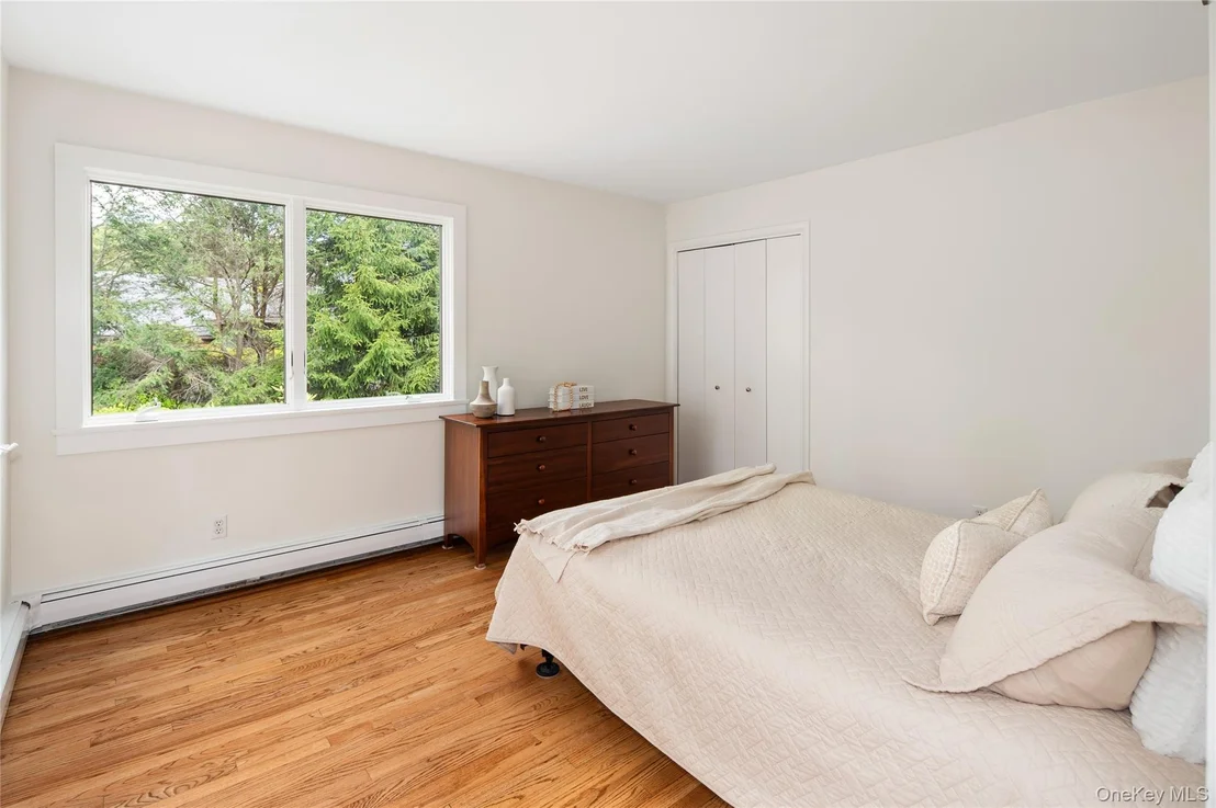 Photo of 95 Old Lyme Road
