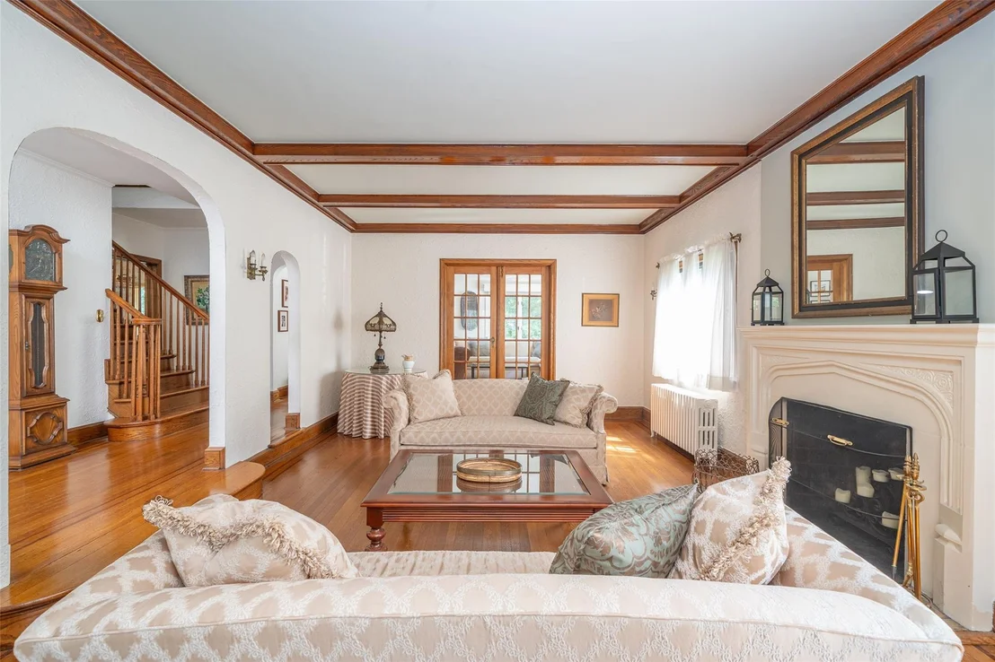 Photo of 44 Parkview Drive