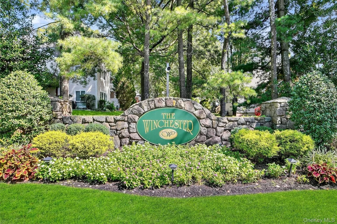 Photo of 35 Roundtop Road