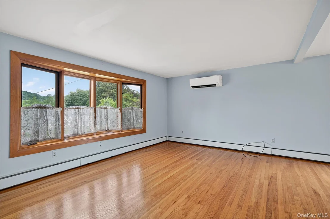Photo of 51 Howard Drive