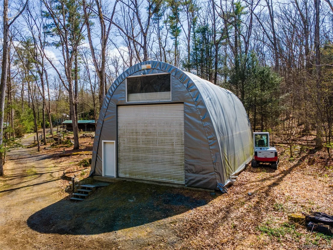 Photo of 1063 Sawkill Road